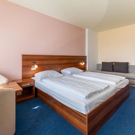 Lipno Wellness - Frymburk C104 Privat Family Room Exteriör bild